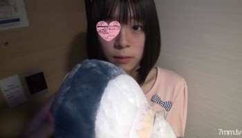 [fc2-ppv 1852875]現役1年生のめいちゃんと再会。中出しに怯える表情に背徳感を感じつつ、幼いマンコに生チンポから濃厚な精子を投入。 FC2-PPV-1852875
