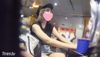 [fc2-ppv 1863481]【無・素人個撮】精神的ダメージ軽減ゲーセンナンパで彼氏と別れ間もない傷心のわ◯めちゃんミニスカ大学生ギャルをゲットし連れ込み中出し！喘ぎ声のギャップに萌え、暴発してしまいそうな凄まじい杭打ち騎乗位！ FC2-PPV-1863481