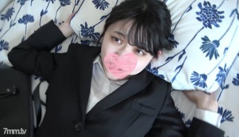 [fc2-ppv 1888207]地方局キャスターのアイドル級美少女ゆみちゃん。慣れないリクルートスーツで悶絶の生ハメ。小さいオマンコから大量潮吹きと2発の大量中出し。 FC2-PPV-1888207