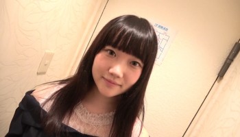 FC2PPV-1484360-A さやか18歳 最後の作品となります。。。初出し作品２本含む4本パック、計4時間の大ボリュームで3980pt！　寝取られ・制服なんでもありの240分