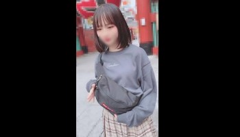 FC2PPV-1504470 看護学校1年生。幼い身体に連続中出し(55分)