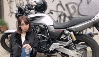 FC2PPV-1566634 高身長バイク女子連続中出し