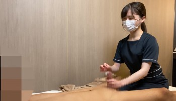 FC2PPV-1656220 出張ローション手コキ隠し撮り・上裸＆全身リップオプション【木内（20歳）24回目】